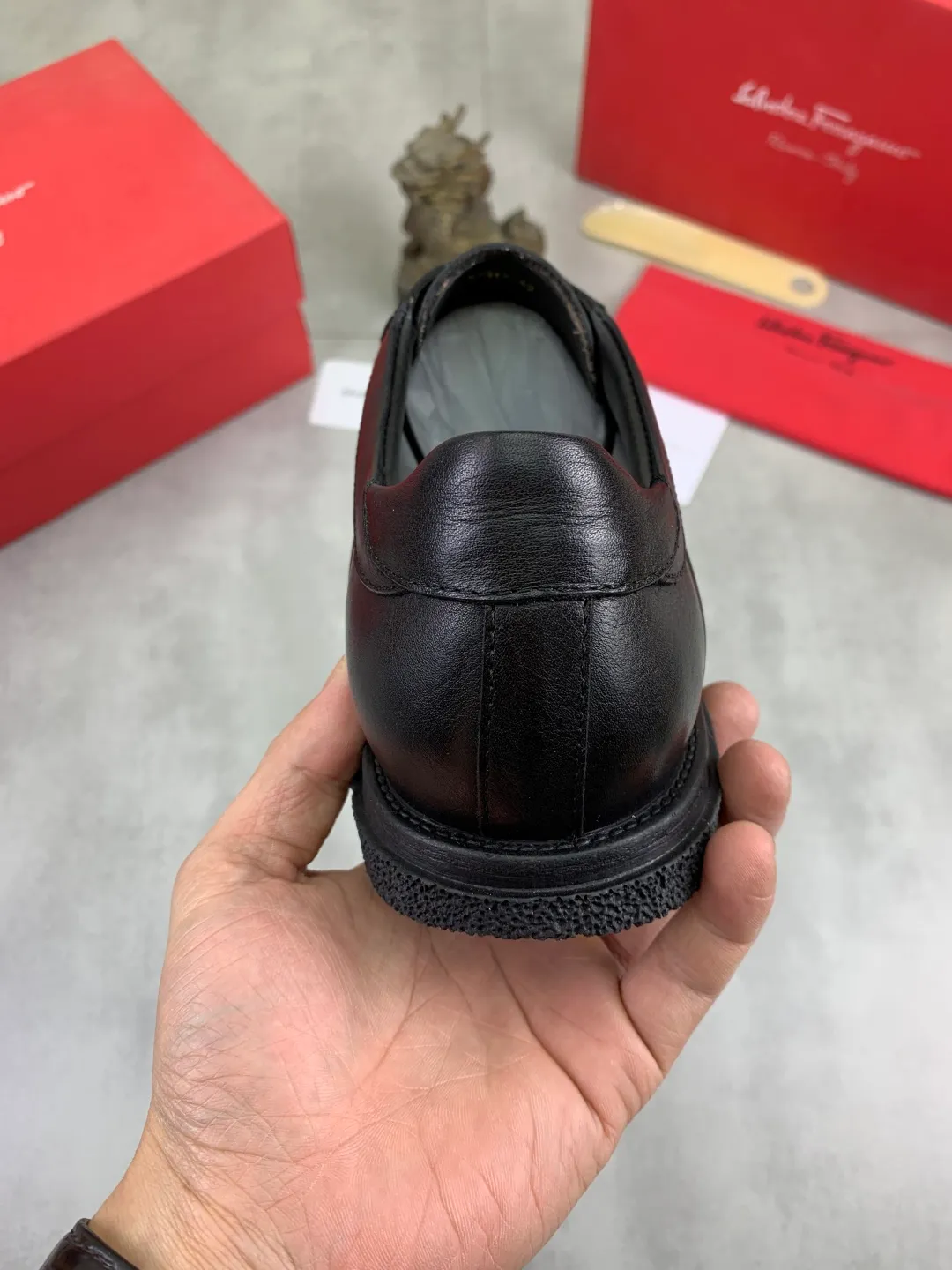 Men's Men's Shoes P560💰[New Style] Water-dyed Niuli 🆘[Salvatore Ferragamo] Ferragamo's latest casual business leather shoes for men! Listed simultaneously! The fabric is made of specially imported original calfskin, the lining is made of imported water-dyed cowhide, and the original combination outsole is absolutely luxurious and leads the fashion trend. Matching code: 39-44 (45 customized) 5️⃣ colors available